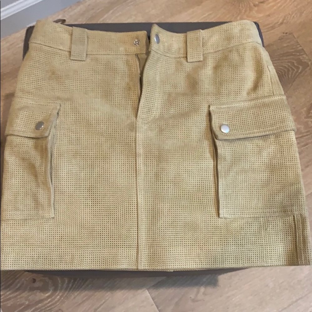 Club Monaco suede skirt size 0.